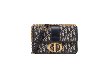 30 MONTAIGNE