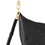 louis-vuitton-loop-hobo-M46725_PM2_Front-view.png