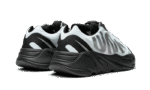 yeezy-700-mnvn-blue-tint-487495_800x