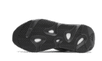 yeezy-700-mnvn-bone-962142_800x