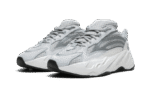 yeezy-700-v2-static-472450_800x